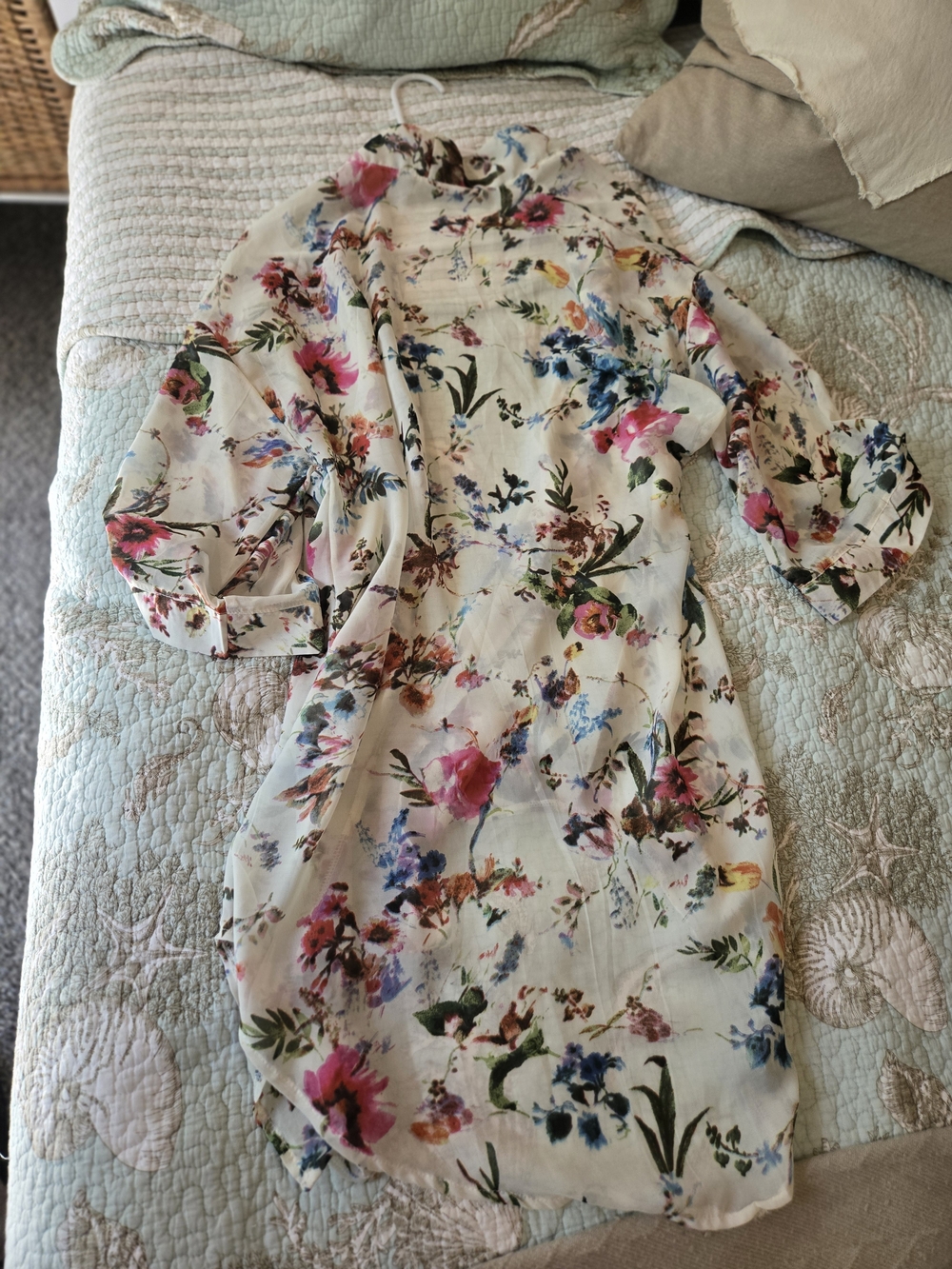 Cream Floral Caftan Robe L - Picture 7 of 7